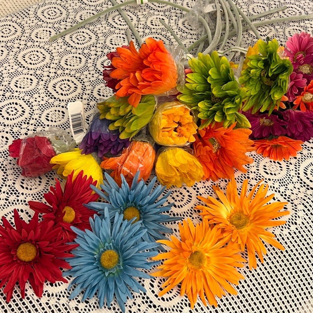Faux Artificial Flower Large Lot | Gerber Daisies | *SEE NOTE | Colorful